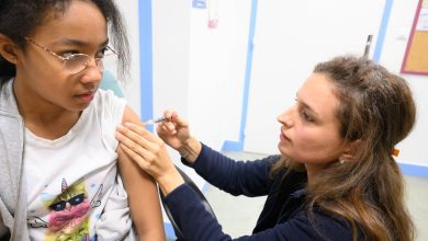 Les collégiens bientôt vaccinés « simultanément » contre les méningocoques et le papillomavirus ?